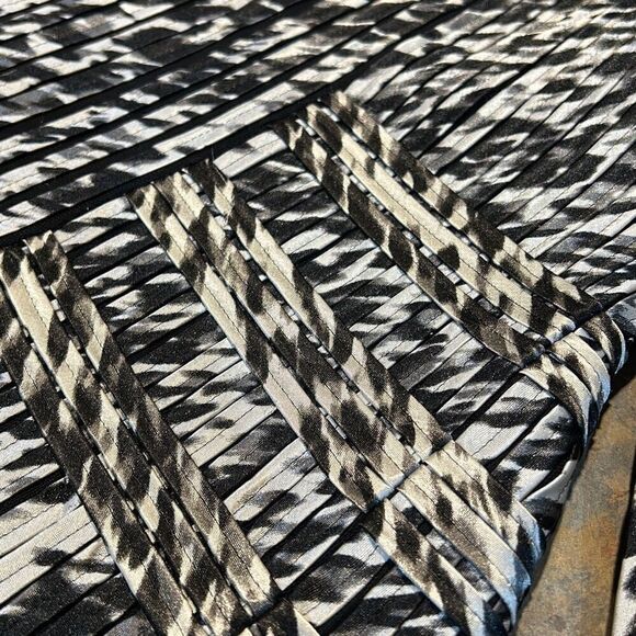 Chico’s Venetian Style Animal Print Zip Blazer Jacket Sz 1 - Picture 9 of 10